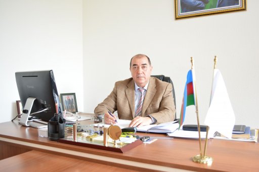 AMEA TSZ-nin direktor müavini Namiq Əliyevin HLP Hidravlik yağları haqqında müsahibəsi.