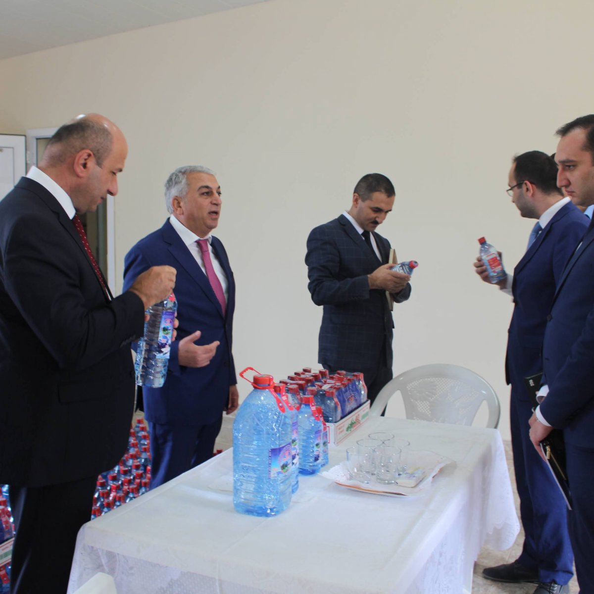 İqtisadi İslahatların Təhlili və Kommunikasiya Mərkəzinin əməkdaşları Təcrübə-Sənaye Zavodunda olublar.