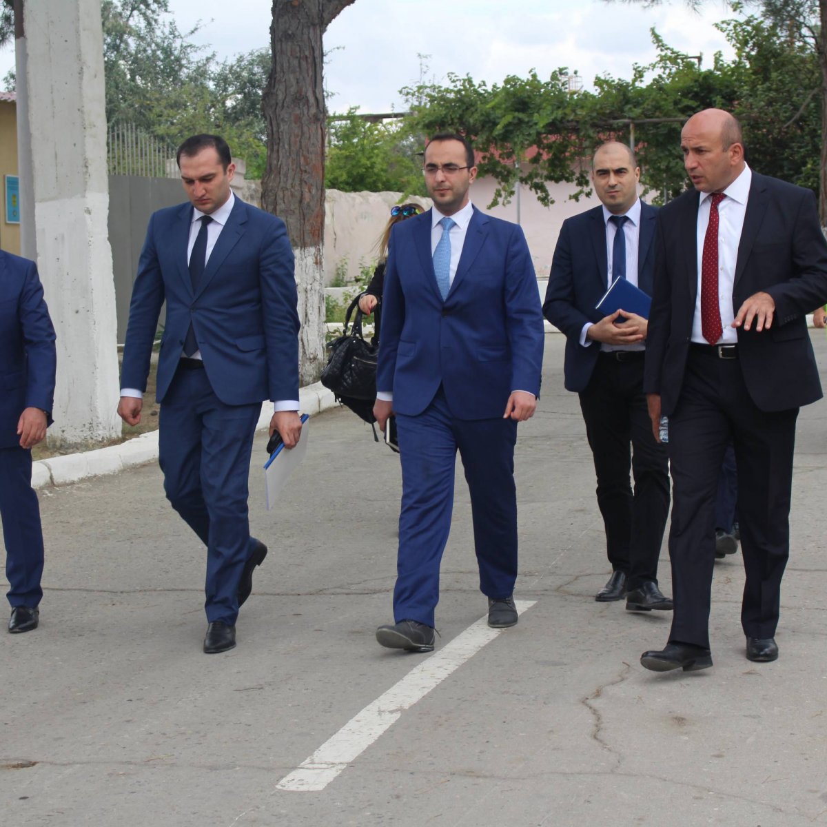 İqtisadi İslahatların Təhlili və Kommunikasiya Mərkəzinin əməkdaşları Təcrübə-Sənaye Zavodunda olublar.