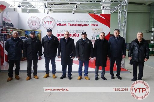 Azərbaycan Avtomobil Yolları Dövlət Agentliyinin Nəqliyyat İdarəsinin rəis müavinləri AMEA Təcrübə-Sənaye Zavoduna səfər ediblər
