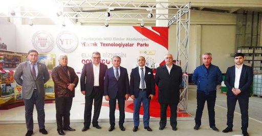 “AZTEXNİKA” şirkətinin idarə heyəti AMEA Təcrübə-Sənaye Zavodunun mühərrik yağları və istehsal prosesi ilə tanış olub